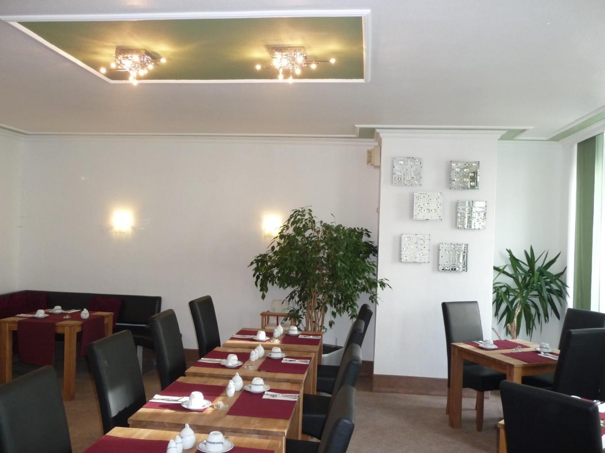 Hotel Sechzehn Leverkusen Extérieur photo