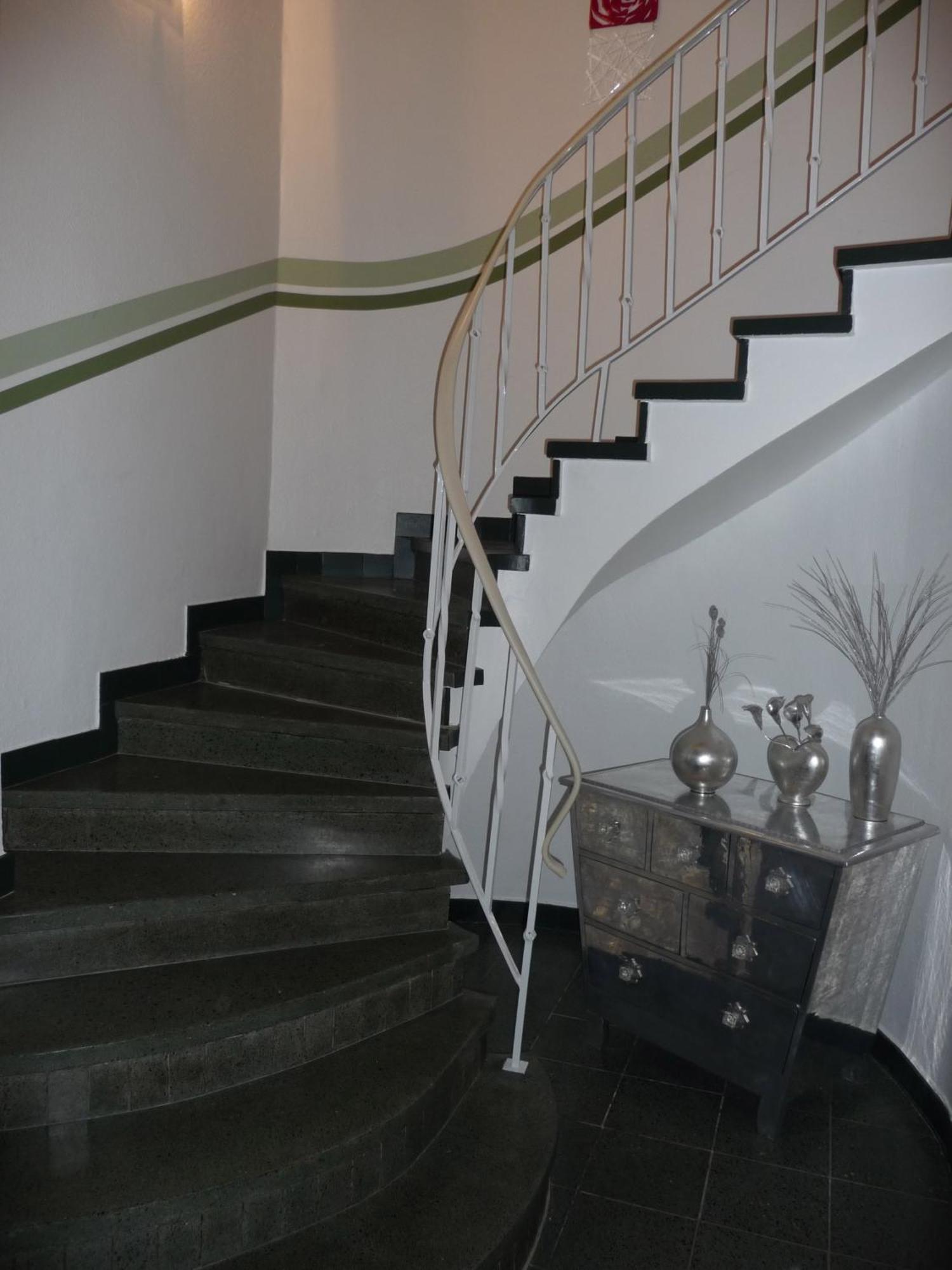 Hotel Sechzehn Leverkusen Extérieur photo