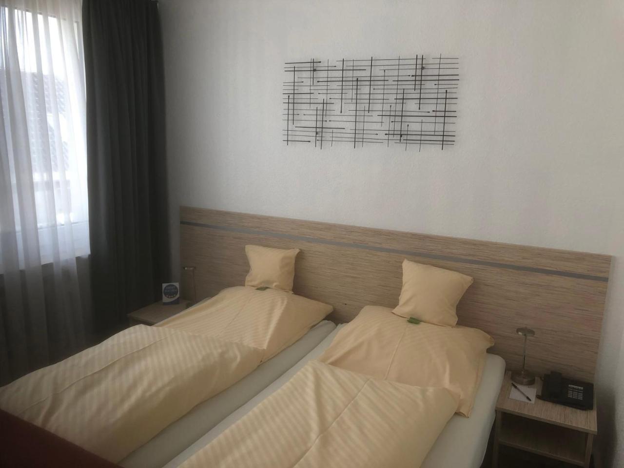 Hotel Sechzehn Leverkusen Extérieur photo